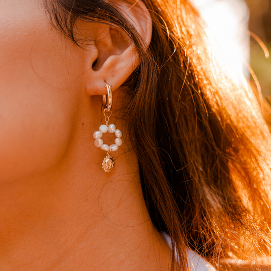 Sol Pearl Earring