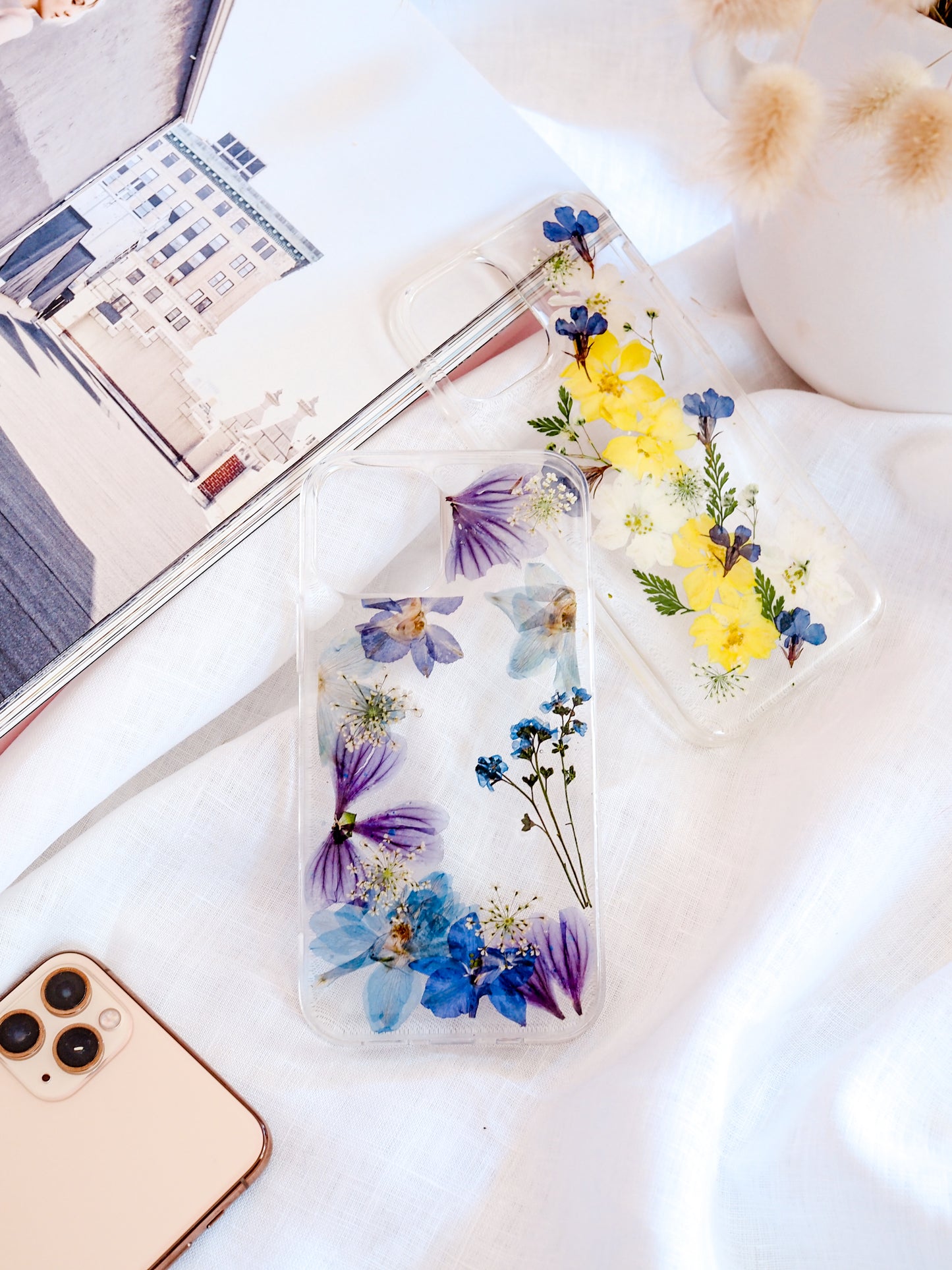 NEW IPHONE 14 Flower Phone Case-Yellow Middle