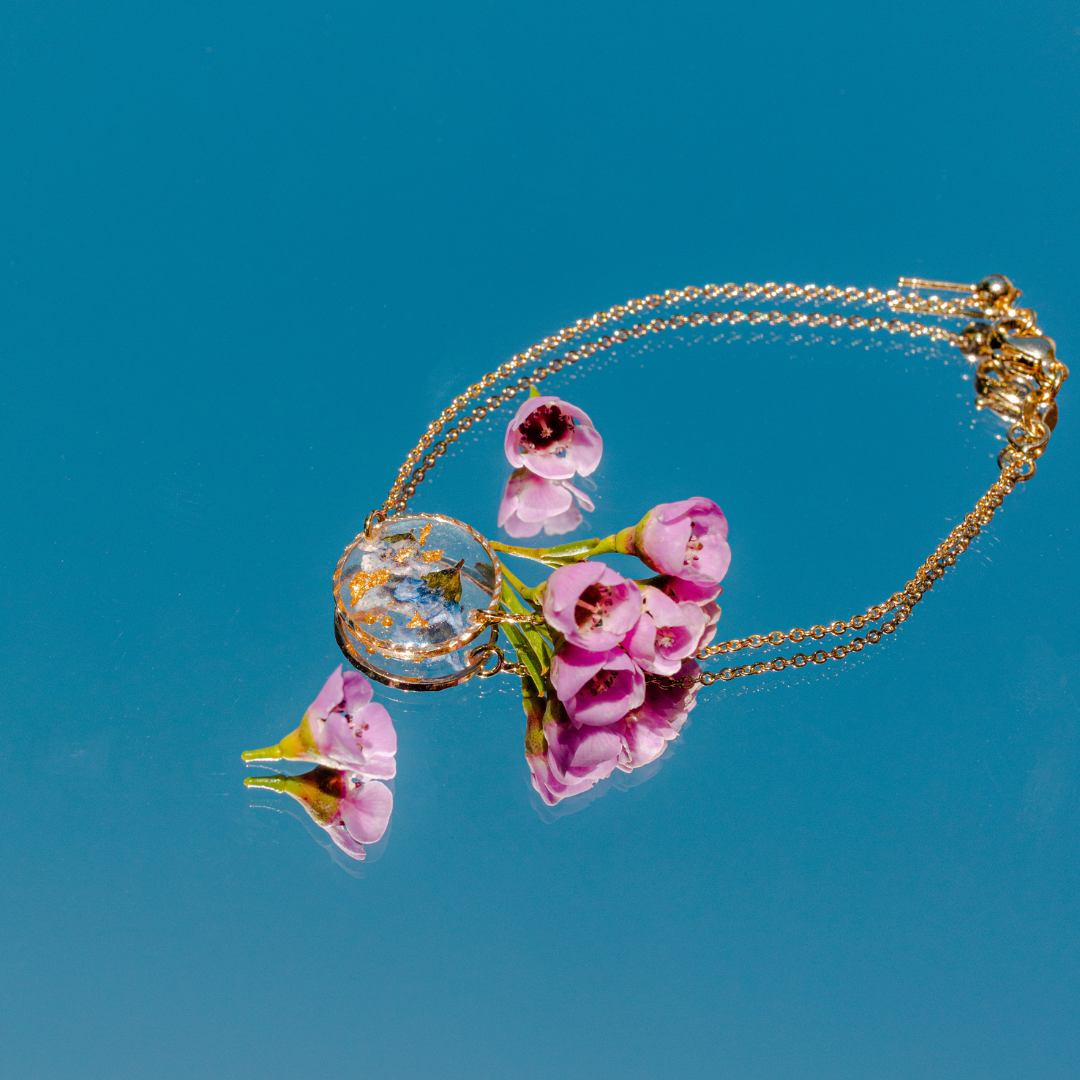 Round Floral Bracelet