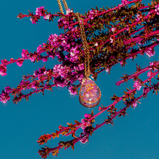 Teardrop Flower Necklace