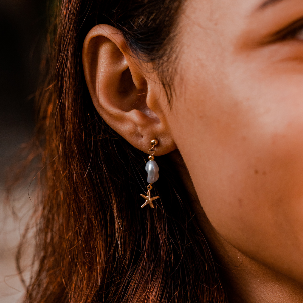 Iris Starfish Earring