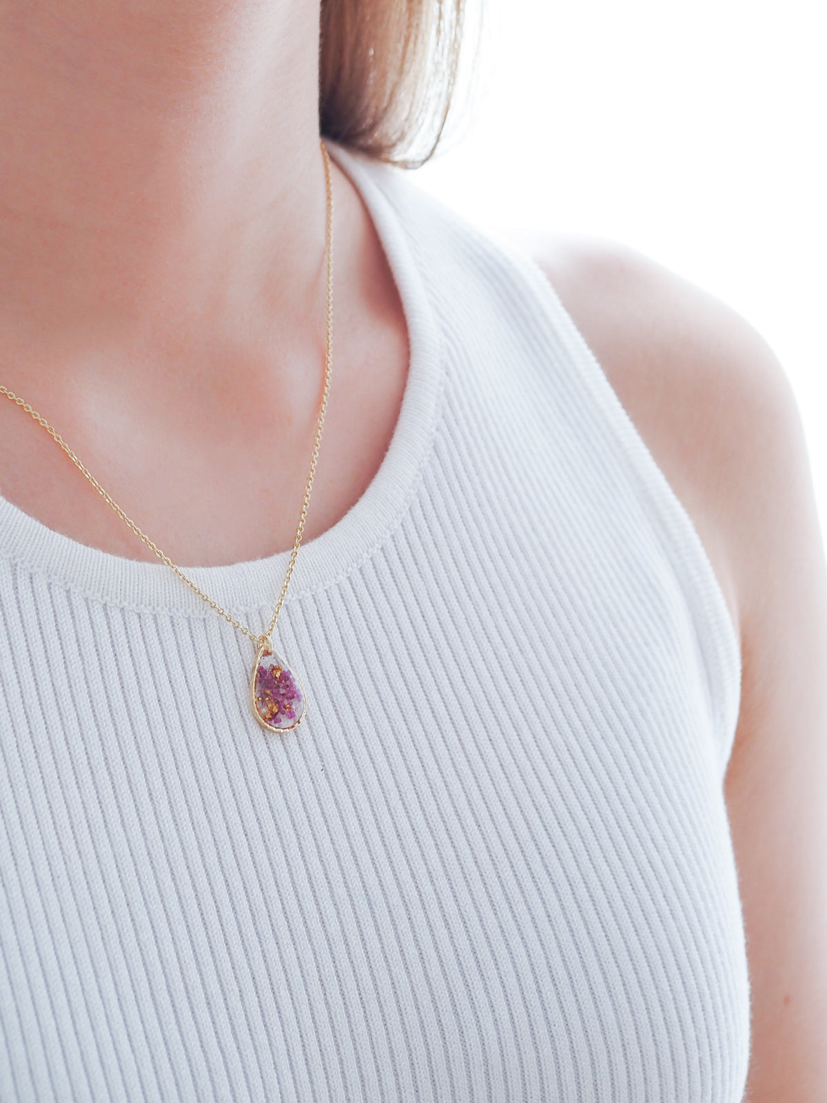 Teardrop Flower Necklace