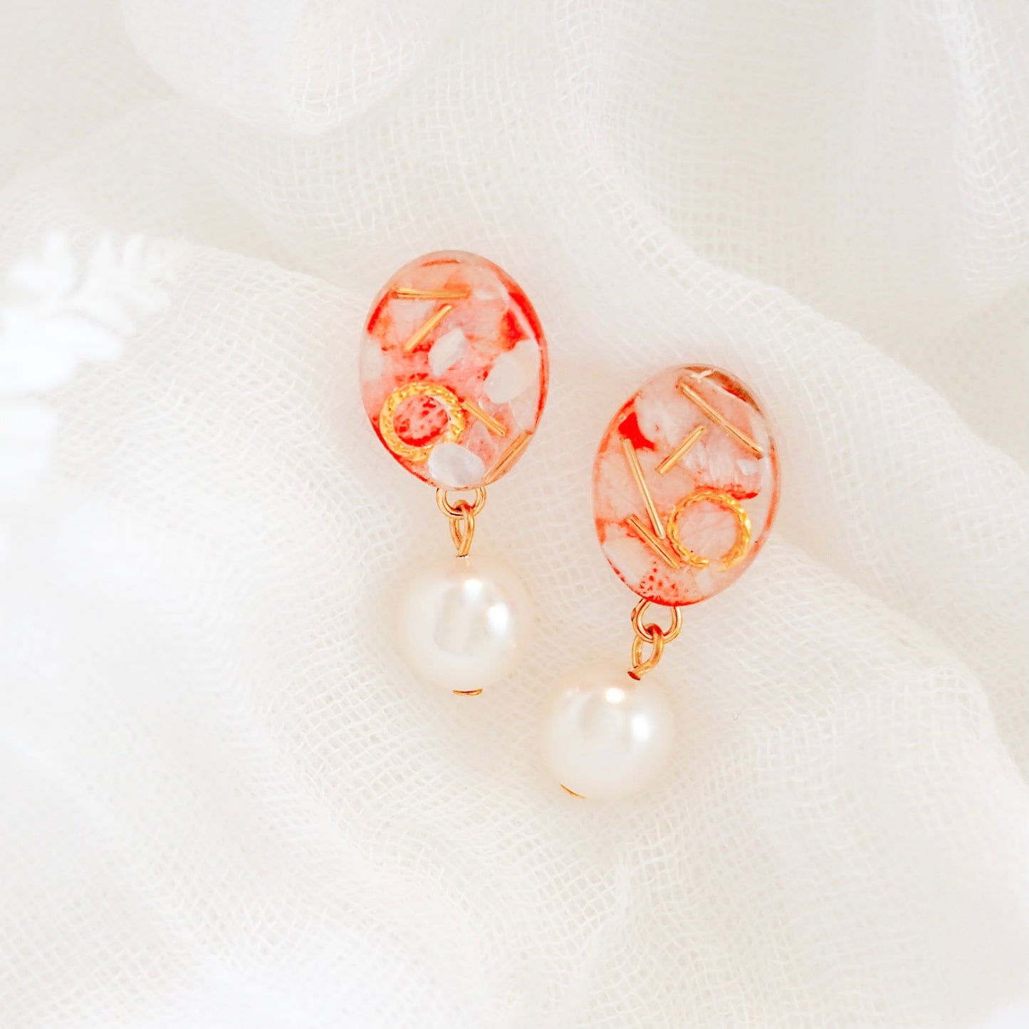 Oval Earrings with Pearl Drop- Pink