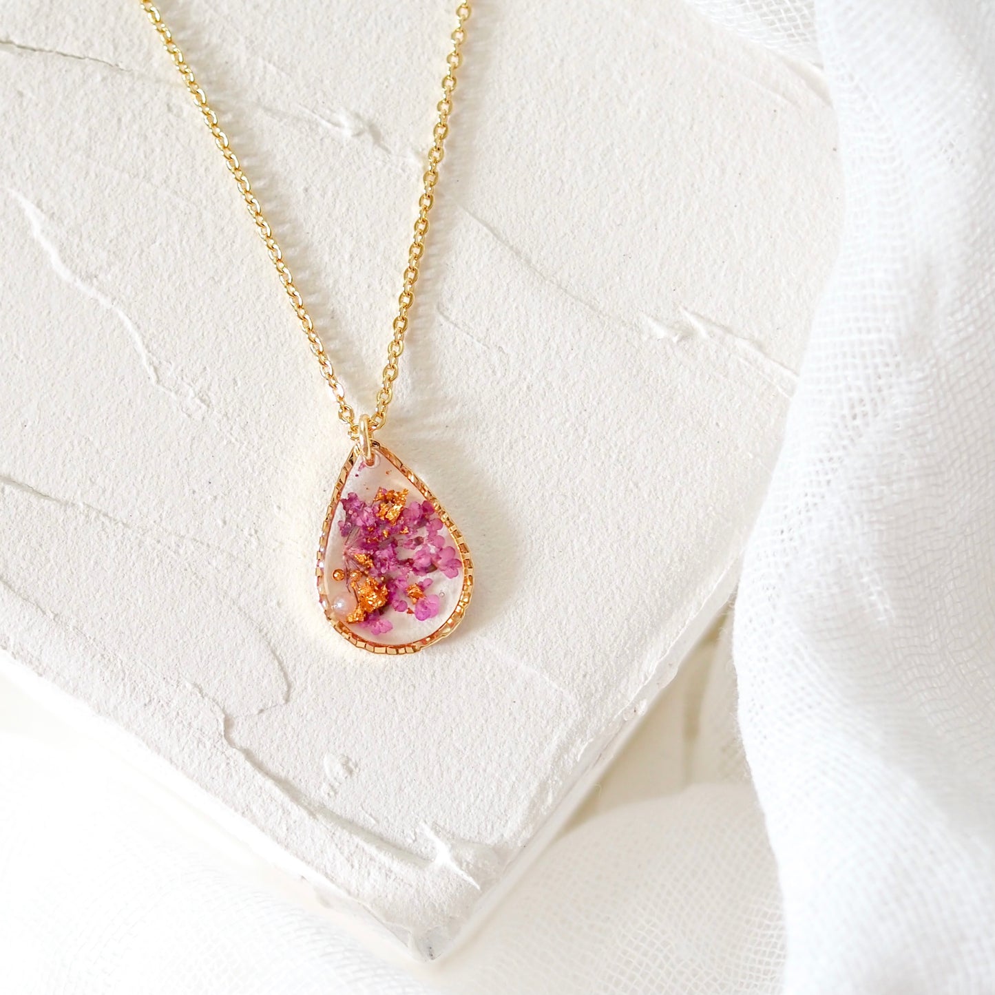 Teardrop Flower Necklace